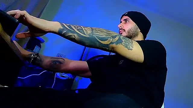 XanderCage99 online show from February 5, 5:09 pm