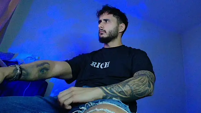 XanderCage99 online show from October 14, 5:36 am