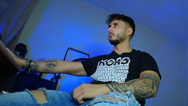 XanderCage99 online show from November 23, 4:51 pm