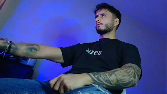 XanderCage99 online show from October 22, 7:56 am