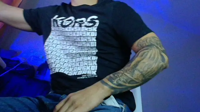 XanderCage99 online show from October 18, 6:29 am