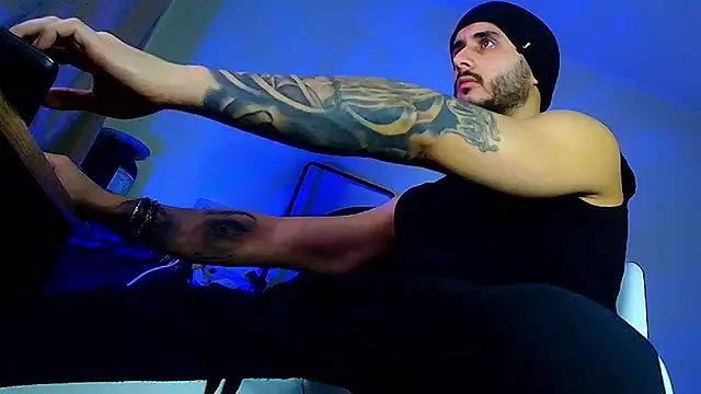 XanderCage99 online show from February 6, 5:10 pm