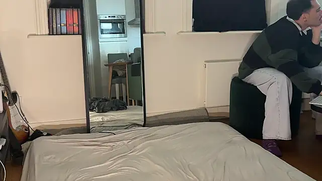 AlwaysHorneyxxx online show from March 8, 9:46 am