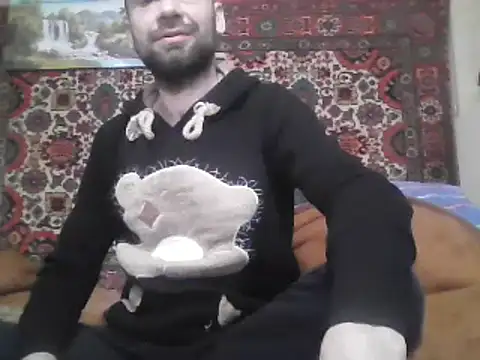 Snapshot of AlferezzSolvajo chatting on March 14, 7:59 am AlferezzSolvajo online show from March 14, 7:59 am