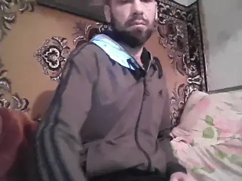 Snapshot of AlferezzSolvajo chatting on January 13, 3:23 am AlferezzSolvajo online show from January 13, 3:23 am