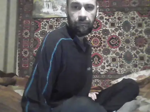Snapshot of AlferezzSolvajo chatting on September 21, 5:35 pm AlferezzSolvajo online show from September 21, 5:35 pm