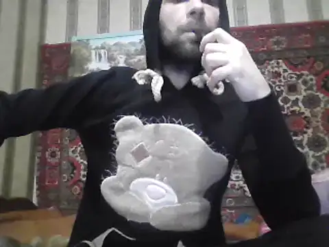 Snapshot of AlferezzSolvajo chatting on March 16, 8:32 am AlferezzSolvajo online show from March 16, 8:32 am