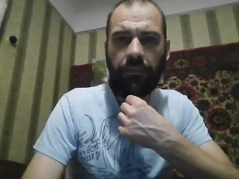 Snapshot of AlferezzSolvajo chatting on October 5, 5:39 pm AlferezzSolvajo online show from October 5, 5:39 pm
