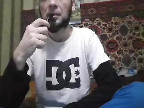 Snapshot of AlferezzSolvajo chatting on February 4, 11:27 am AlferezzSolvajo online show from February 4, 11:27 am
