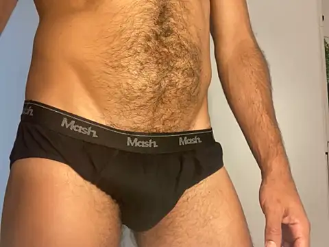 JoaoLenhador online show from February 3, 10:47 am