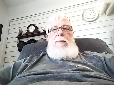 Buzzintx online show from January 10, 7:50 pm