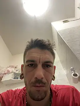 Cescotek89 online show from January 8, 5:05 am