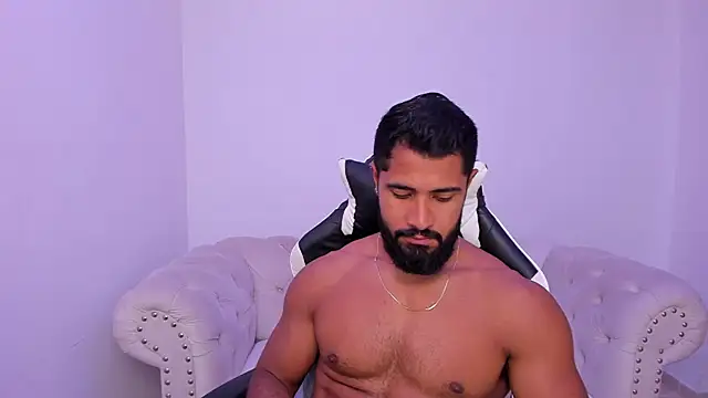 Santiago huntt online show from December 19, 1:52 pm