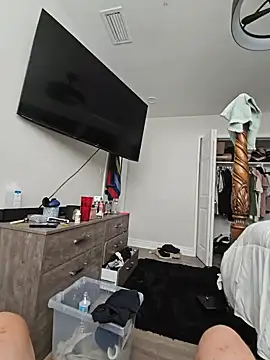 Gordon84LLC online show from April 22, 5:07 pm