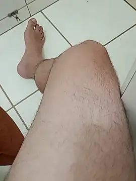 curtindo-muito82 online show from March 7, 11:47 pm