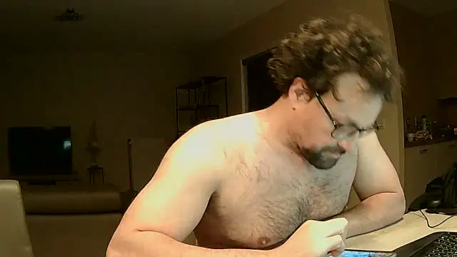 Snapshot of littlehairyman chatting on September 25, 6:34 am littlehairyman online show from September 25, 6:34 am