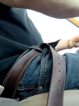 hesjustafriend online show from January 18, 2:08 pm