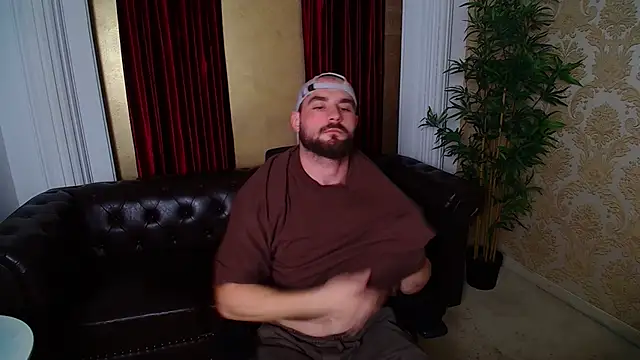 AdamJamesonn online show from November 28, 6:27 am