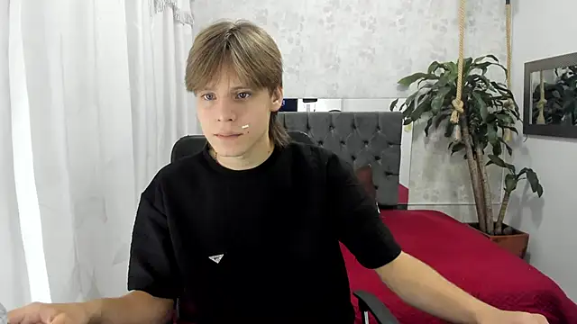 blondie lover69 online show from September 20, 7:58 pm