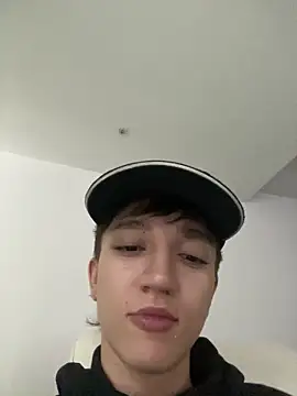 jeremy salvatore online show from February 10, 7:36 am