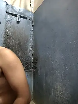 13lusty online show from October 20, 5:22 am