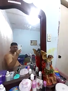 AlejandroJMolinaB online show from February 24, 10:14 pm