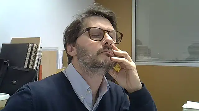 Snapshot of Cellino4 chatting on February 28, 4:20 pm Cellino4 online show from February 28, 4:20 pm