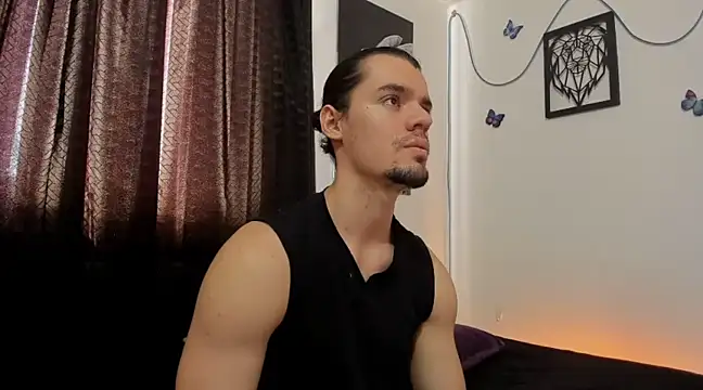 maxi styles online show from March 16, 8:21 pm