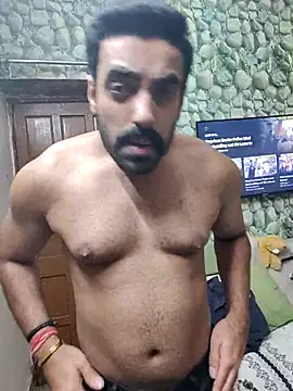 vaibhavchugh38 online show from March 1, 8:53 pm