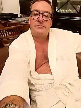 MountJohnXL online show from April 9, 12:19 am