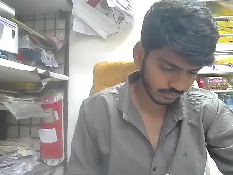 cute modell online show from February 13, 11:59 am