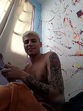 dany hardy online show from October 8, 3:27 pm