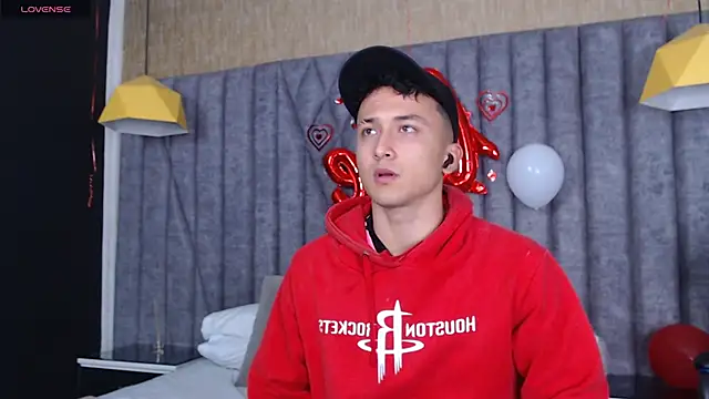 BrandonColee online show from February 19, 12:33 pm