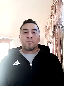 Snapshot of smoothwick chatting on January 21, 5:49 pm smoothwick online show from January 21, 5:49 pm