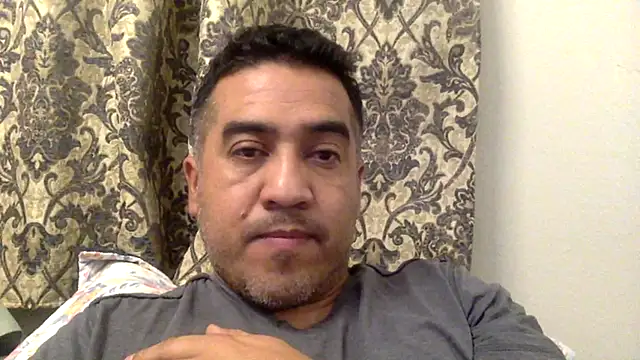 Snapshot of smoothwick chatting on February 18, 1:54 am smoothwick online show from February 18, 1:54 am