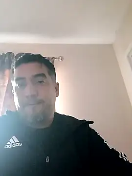 Snapshot of smoothwick chatting on January 30, 12:50 am smoothwick online show from January 30, 12:50 am