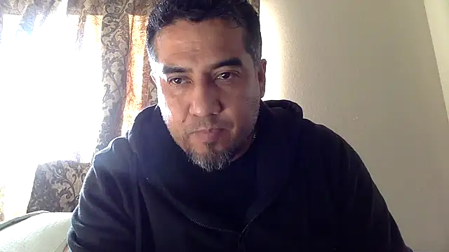 Snapshot of smoothwick chatting on February 5, 10:55 pm smoothwick online show from February 5, 10:55 pm