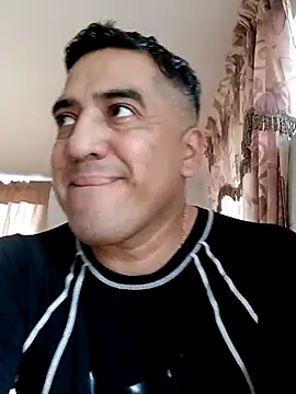 Snapshot of smoothwick chatting on February 13, 5:33 pm smoothwick online show from February 13, 5:33 pm