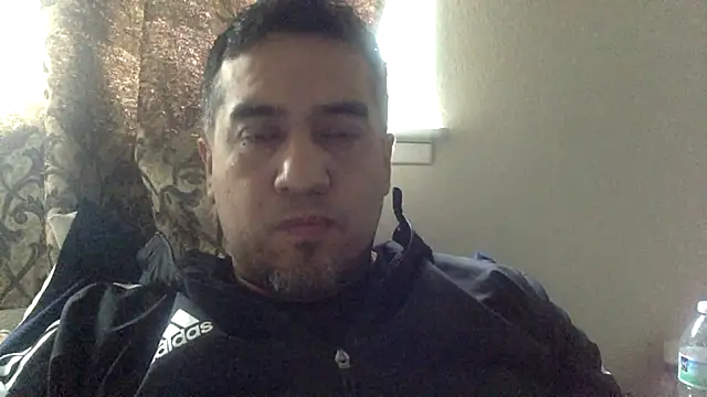 Snapshot of smoothwick chatting on March 12, 4:35 pm smoothwick online show from March 12, 4:35 pm