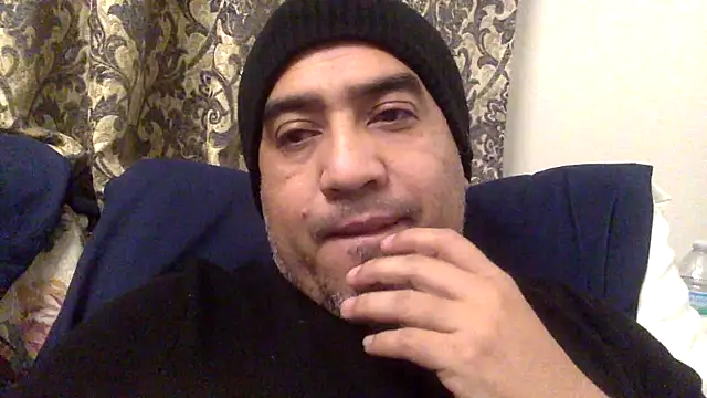 Snapshot of smoothwick chatting on March 15, 12:34 pm smoothwick online show from March 15, 12:34 pm