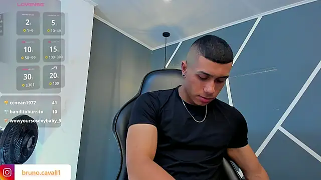 bruno cavalli online show from April 8, 6:05 pm