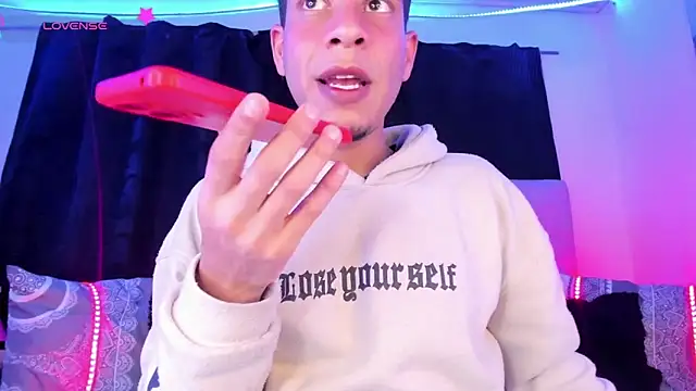 Ethan Boyy online show from February 11, 1:32 am