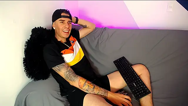 Baan10 online show from February 1, 2:02 pm