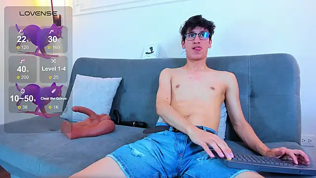 Cum hunters online show from December 21, 4:42 am