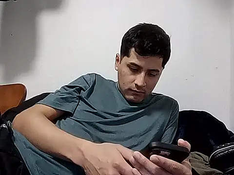 PerroDemonioHot online show from February 11, 3:55 am