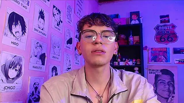 Mickey Magic online show from February 7, 6:24 pm