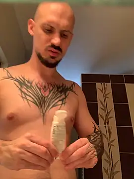 AssHunter4k online show from October 14, 9:16 am