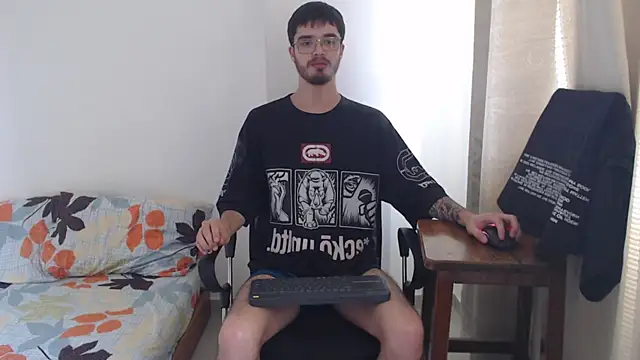 Aleex Miller online show from November 6, 9:18 pm