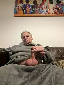 Paolo7619 online show from April 20, 3:31 am