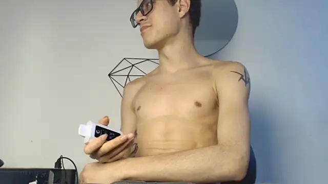 wolfandsky online show from October 20, 1:59 pm